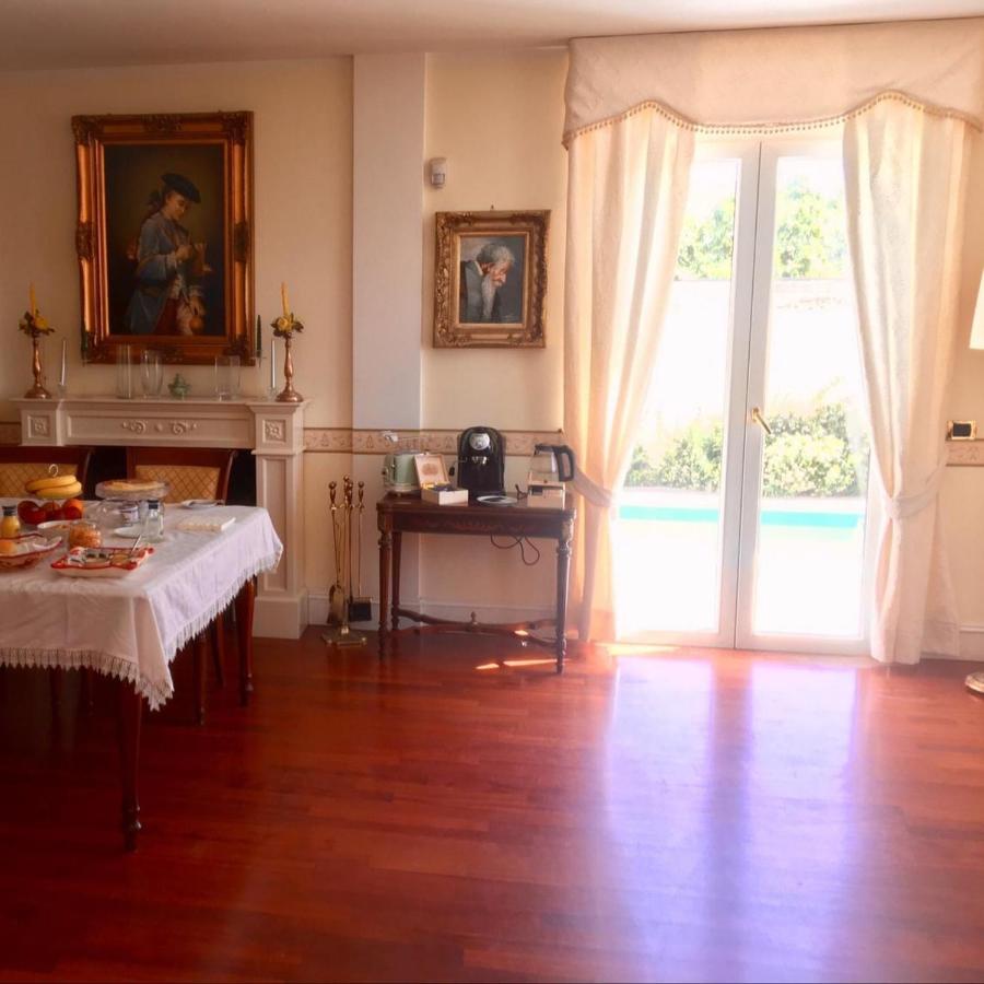 Villa Luce B&B Olbia Zewnętrze zdjęcie