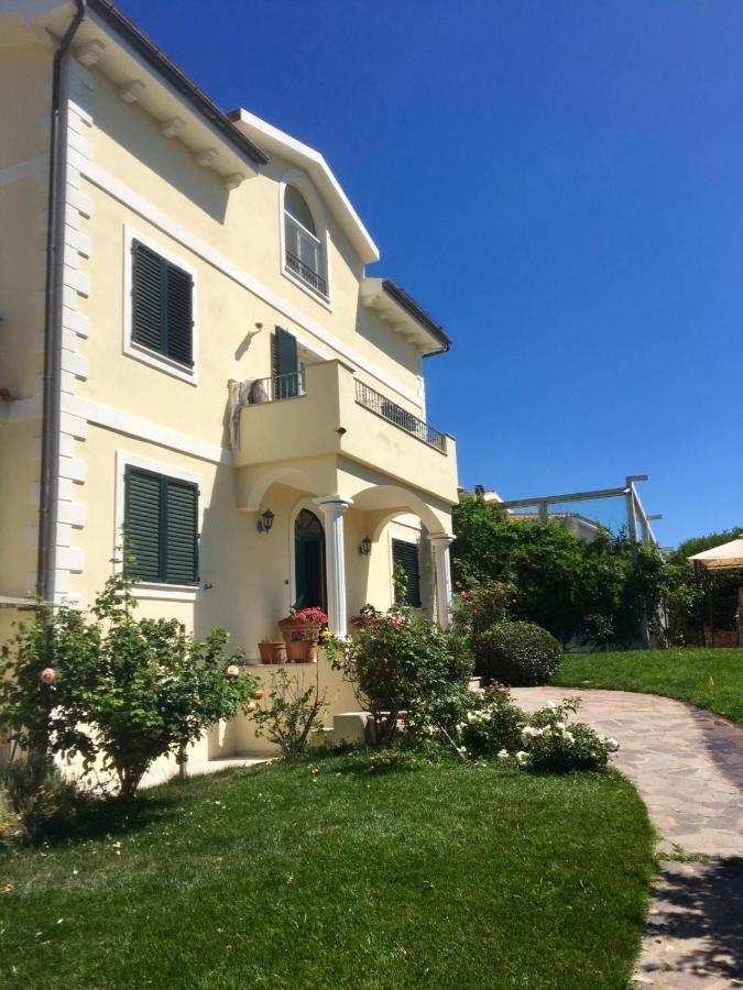 Villa Luce B&B Olbia Zewnętrze zdjęcie