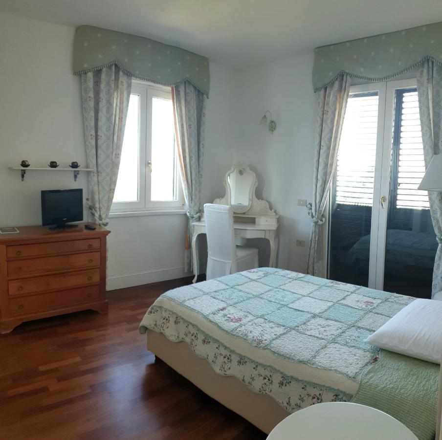 Villa Luce B&B Olbia Zewnętrze zdjęcie